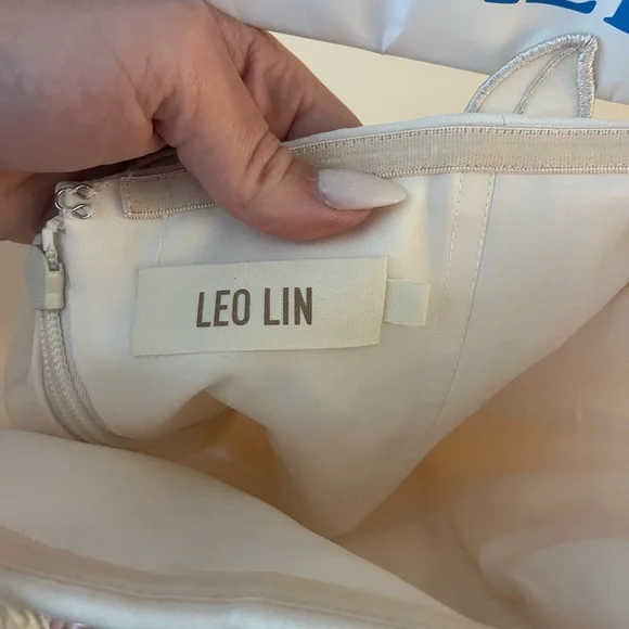 Leo Lin Ivory Floral Dress - Picture 5 of 6